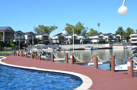 Cypress Townhouse 21 - Mulwala - Hotels Melbourne 1