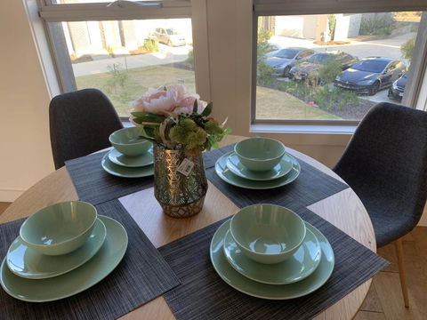 Delicate And Peaceful Bundoora Townhouse 12-R2 - Hotels Melbourne 0