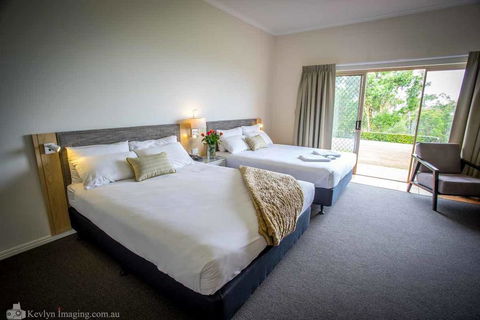 Eagle Heights Mountain Resort - Hotels Melbourne 3