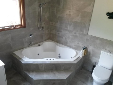 Eagle's Roost Farmstay B&B - Hotels Melbourne 2