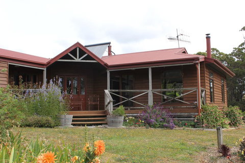 Eagle's Roost Farmstay B&B - Hotels Melbourne 0