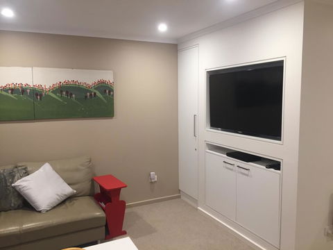 Elkhorn 17 - Hotels Melbourne 1