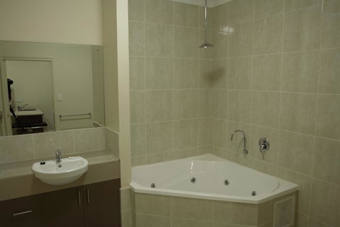 Emerald Inn - Hotels Melbourne 3