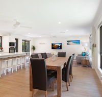 Endless Summer Beach Retreat - Hotels Melbourne