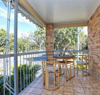 Enjoy Sunsets and Waterviews from your private Balcony - Hotels Melbourne