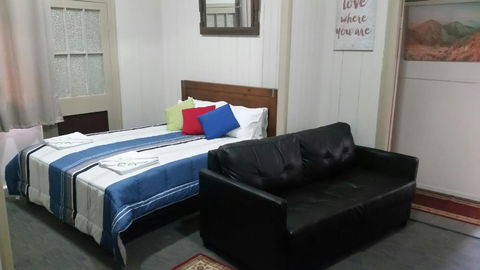 Exchange Hotel Toogoolawah - Hotels Melbourne 1