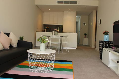 Exquisite Family Home +Parking, Close To CBD - Hotels Melbourne 3