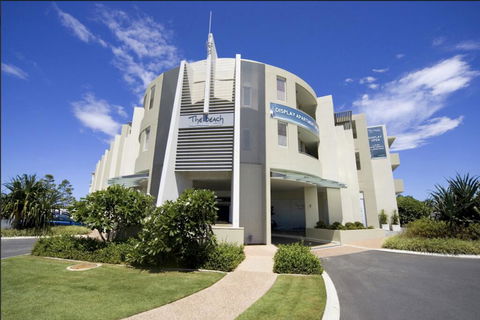 EXTRA LARGE 2 Bed Apartment - 3 Pools And Spa - Mountain View - BEACHFRONT LOCATION CABARITA BEACH - Hotels Melbourne 1