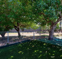 Fabulously Presented Family Retreat on Bribie Island - Hotels Melbourne