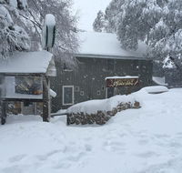 Feathertop Alpine Lodge - Hotels Melbourne