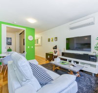 Fitzroy lifestyle 1 bed with pool spa sauna  gym - Hotels Melbourne