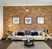 Fox and Hound - Hotels Melbourne