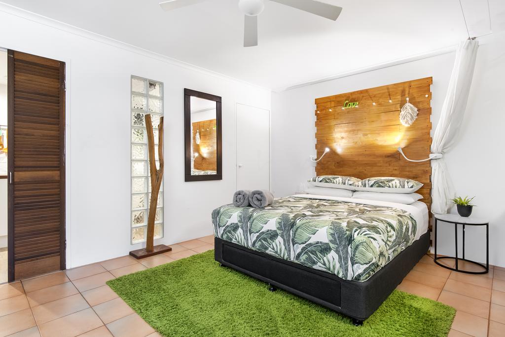 Noosa QLD Hotels Melbourne