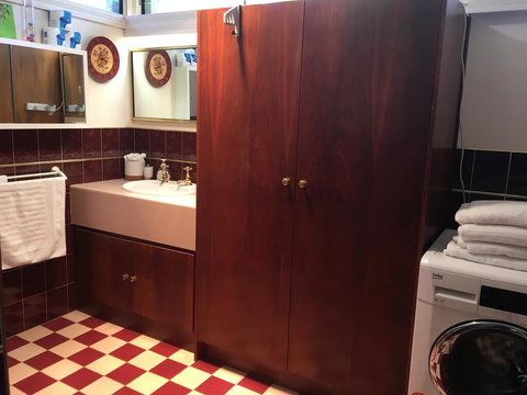 Gasworks B&B Cottages - Hotels Melbourne 1