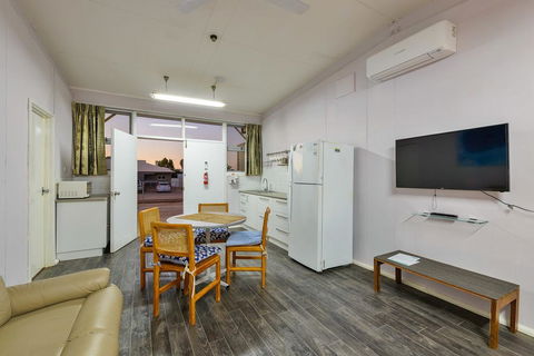 Getaway Villas Unit 38-10 - 2 Bedroom Self-Contained Accommodation - Hotels Melbourne 2