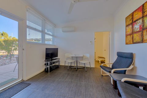 Getaway Villas Unit 38-12 - 1 Bedroom Self-Contained Accommodation - Hotels Melbourne 2
