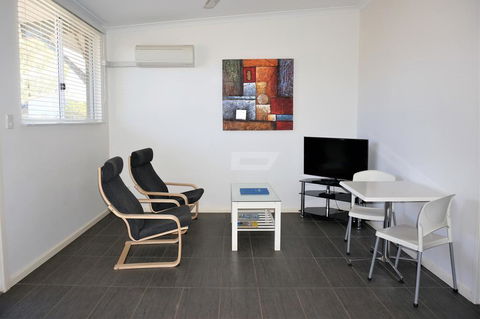Getaway Villas Unit 38-3 - 1 Bedroom Self-Contained Accommodation - Hotels Melbourne 3