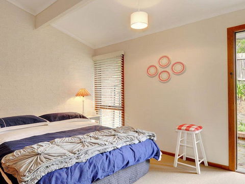 Gibraltar Getaway - Cute, Comfortable & Close To Town - Hotels Melbourne 3