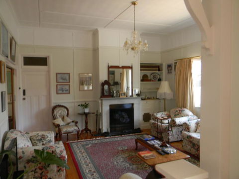Glenellen Bed And Breakfast - Hotels Melbourne 3