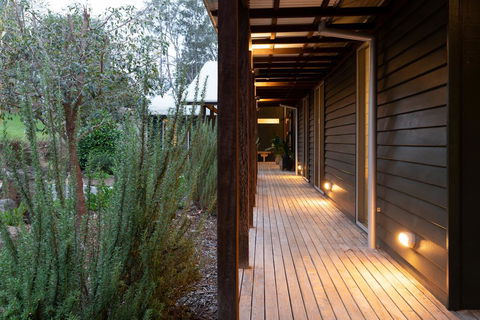 Grandview Retreat - Hotels Melbourne 2