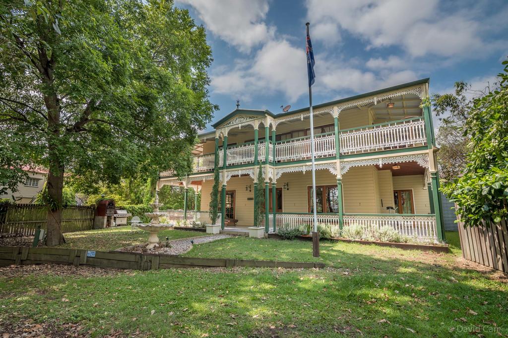 Ashgrove QLD Hotels Melbourne