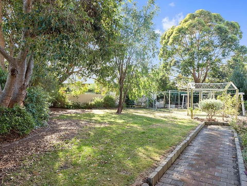 GUMS & ROSES - Family Home In The Heart Of Town. - Hotels Melbourne 2