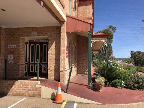 Heritage Motor Inn Goulburn - Hotels Melbourne 2