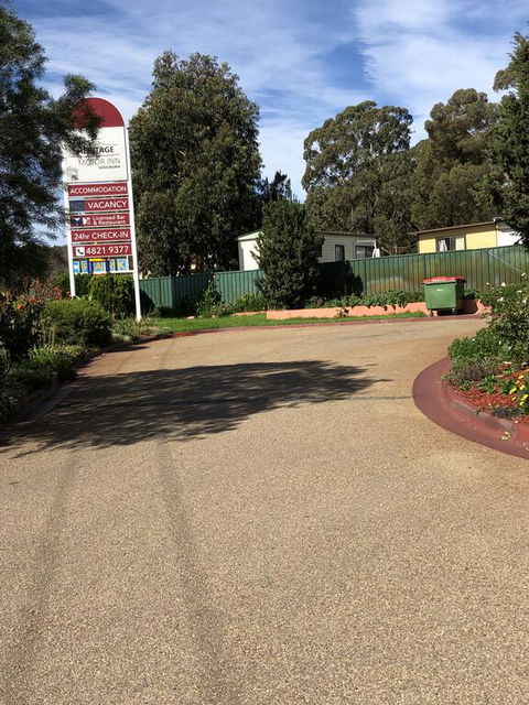 Heritage Motor Inn Goulburn - Hotels Melbourne 3
