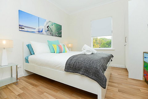 Hi 5 Luxury Holiday Apartments - Hotels Melbourne 1