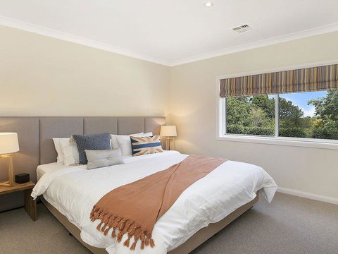 Hillview Cottage - Classic Country Comfort And Charm - Hotels Melbourne 2