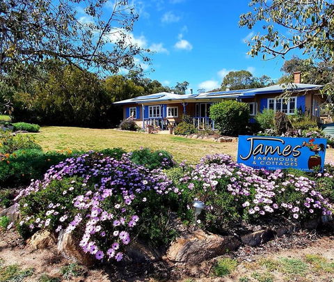 James Farmhouse - Hotels Melbourne 3