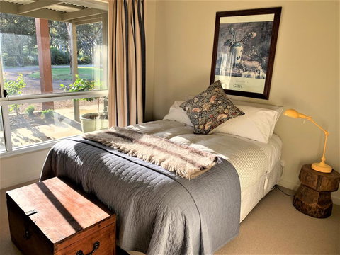 Kenwood Bank Vineyard Retreat - Hotels Melbourne 3