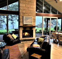 Kenwood Bank Vineyard Retreat - Hotels Melbourne