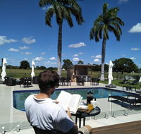 Kernow - Hotels Melbourne