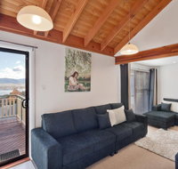 Kestrels Rest 1/116 Gippsland Street - Hotels Melbourne