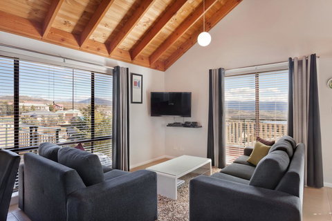 Kestrels Rest 2/116 Gippsland Street - Hotels Melbourne 0