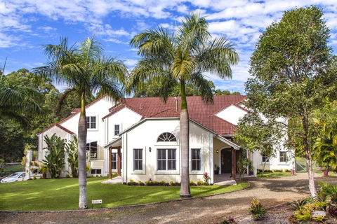 Kingfishers Manor - Hotels Melbourne 3