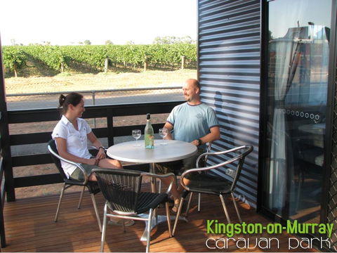 Kingston-on-Murray Caravan Park - Hotels Melbourne 2