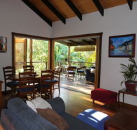 Kookaburra Cottage at Uralba Eco Cottages - Hotels Melbourne