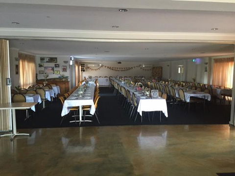 Kurrimine Beach Motel - Hotels Melbourne 2
