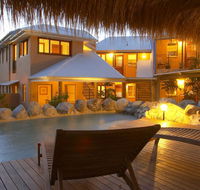 L'Auberge  Noosa - Hotels Melbourne