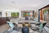 La Luna - Lennox Head