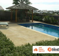 La Mer - Home with a Pool - Hotels Melbourne