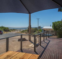 Lady Bay Getaway - 12 Lady Bay Normanville - Hotels Melbourne