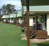 Lake Barra Cottages - Hotels Melbourne