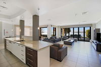 Book Mulwala Accommodation Vacations Hotels Melbourne Hotels Melbourne