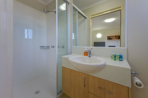 Lake Tyrrell Accommodation LTA - Hotels Melbourne 2