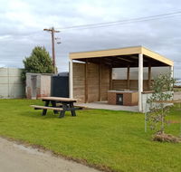 Lang Lang Caravan Park - Hotels Melbourne