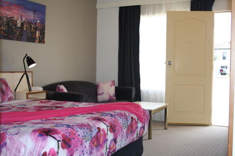 Leagues Motel - Hotels Melbourne 0