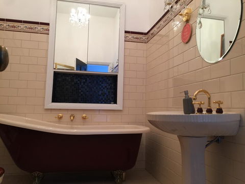 Lucy's Blackwood House - Hotels Melbourne 2